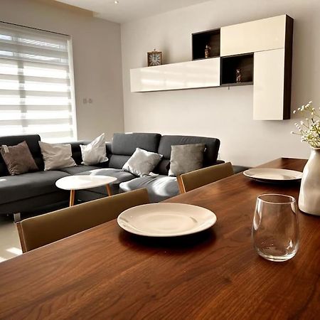 Viewline Seaview Modern 3 Bedroom Apartment マルサシュロック エクステリア 写真