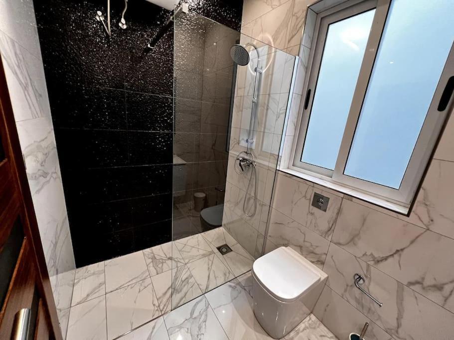 Viewline Seaview Modern 3 Bedroom Apartment マルサシュロック エクステリア 写真